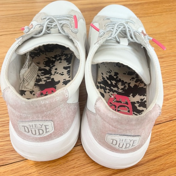 Hey Dude Karina Metallic Star White Shoes Size 8 - Picture 5 of 9